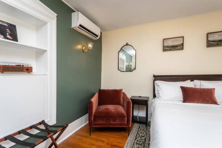 The Legacy Inn 루레이 외부 사진